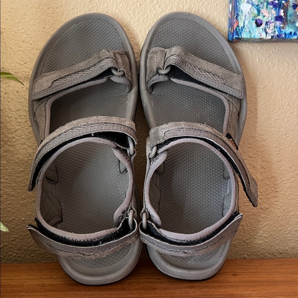 Teva Sandals US 9‎ EU 42 Gray - Picture 5 of 12
